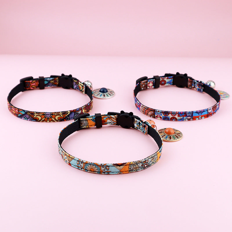 Adjustable Pet Airtag Collar with Bell and Metal Pendant