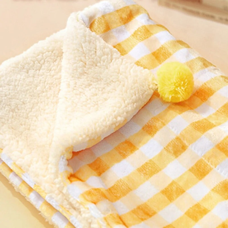 Pet Cats Soft Warm Blanket Plush Pad