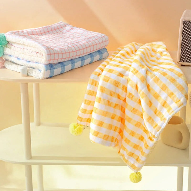 Pet Cats Soft Warm Blanket Plush Pad