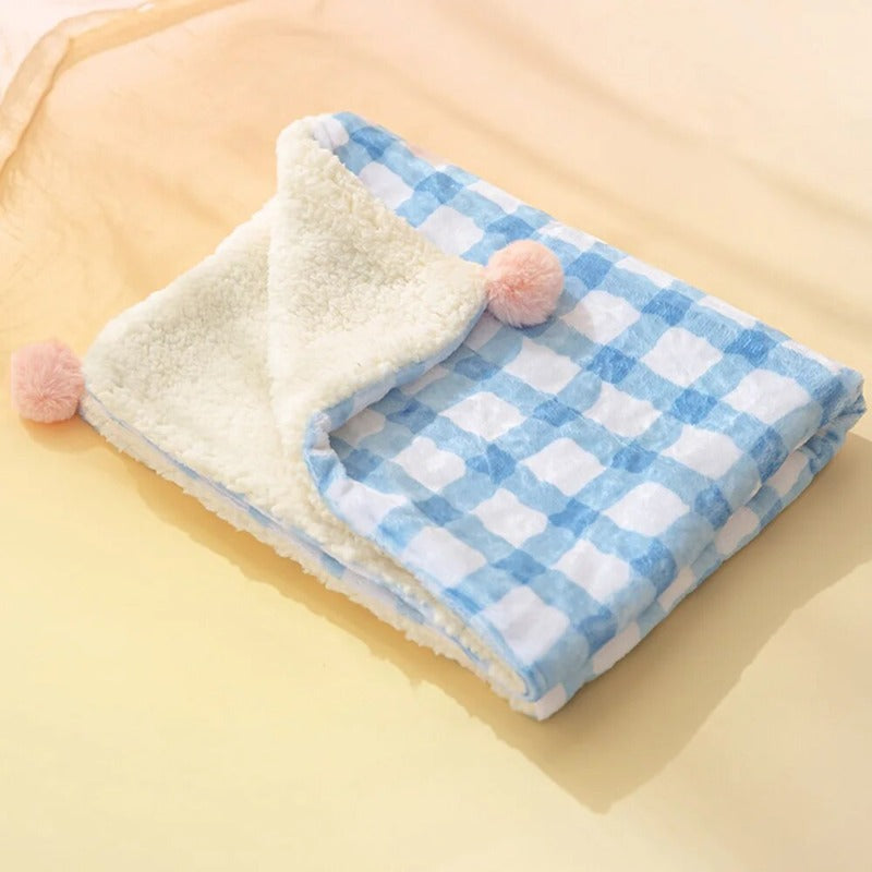 Pet Cats Soft Warm Blanket Plush Pad