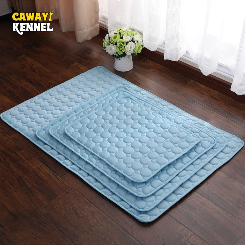 Dog Cooling Mat Pet Ice Pad Teddy Mattress Pet Cool Mat Bed Cat Summer Keep Cool Ice Silk Cooling Dog Mat for Dogs