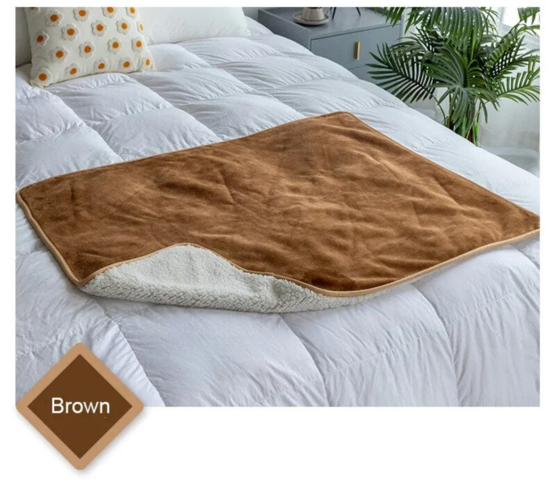 Dog Blanket Quilt Pet Bed Cashmere Waterproof Thickened Cat Dog Pad